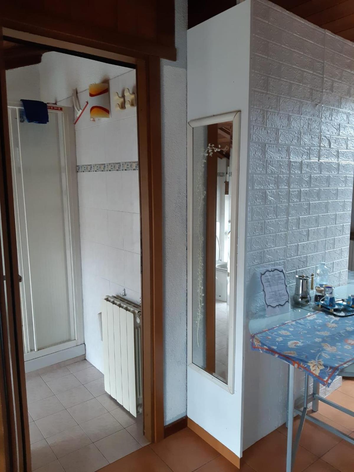 Little 58 Apartment Luino Bagian luar foto